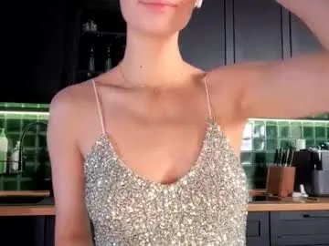 solar_bella — Put just a lipstick between my pussy lips // Booty Hypnosis // #natural #bigass #sexy #teen #bigboobs [792 tokens remaining]