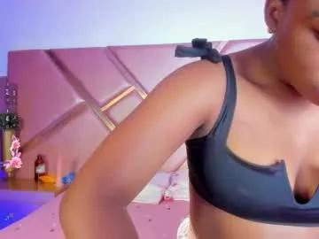 Freechat sophiesinclair on Chaturbate