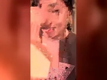 suzyishellawet on Chaturbate