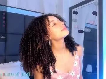 Freechat sweetcurly1 on Chaturbate
