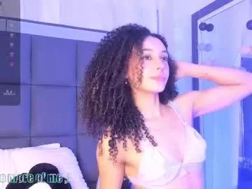 Freechat sweetcurly1 on Chaturbate