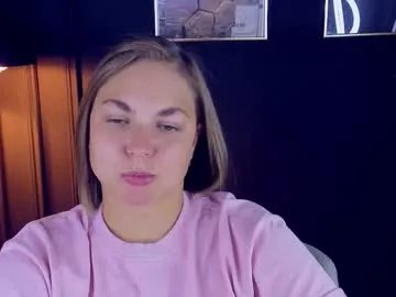 Freechat tataflower on Chaturbate