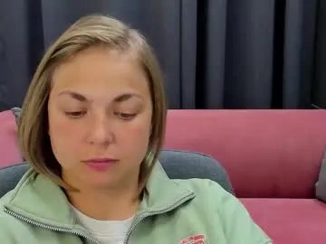 Freechat tataflower on Chaturbate