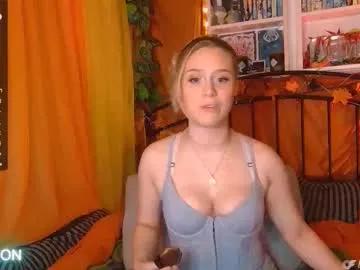 Freechat the_a_udacity on Chaturbate