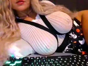Freechat thepeachprincess on Chaturbate