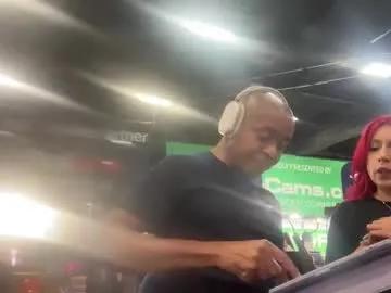 Freechat throbbingxxx on Chaturbate