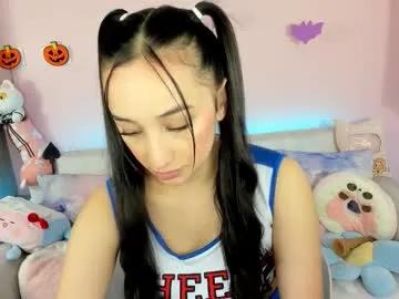 Freechat tiny_cora on Chaturbate