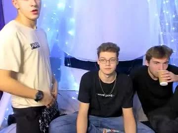 Freechat travis_wolf_ on Chaturbate