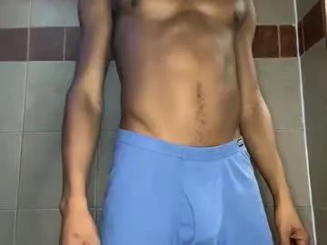 trillahung on Chaturbate