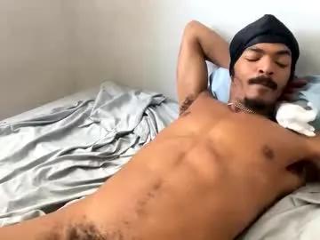 trillahung on Chaturbate