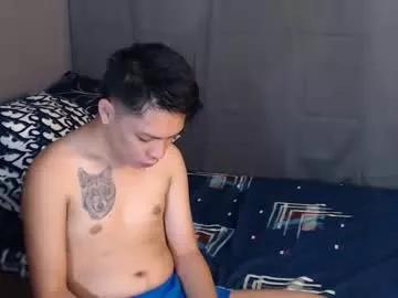 Freechat urpinoyasianx on Chaturbate