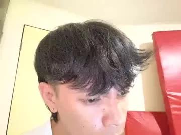 Freechat urpinoyasianx on Chaturbate