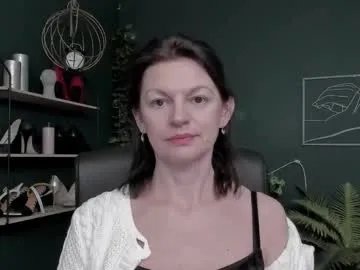 vivian_dream on Chaturbate