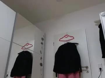 Freechat wondergirl_68 on Chaturbate