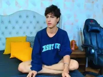 Freechat xam_collen on Chaturbate