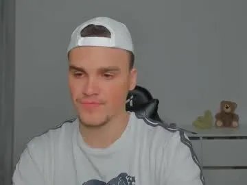 Freechat xx_raul_xx_ on Chaturbate