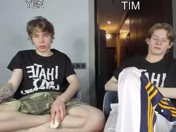 yen2025 on Chaturbate