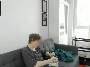 yen2025 on Chaturbate