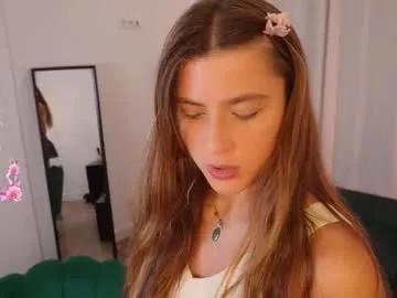 Freechat yess_kiki on Chaturbate