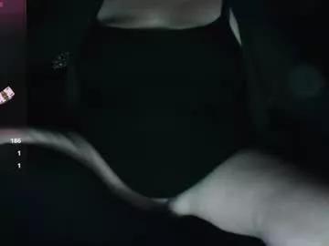 zeemomdalorian on Chaturbate