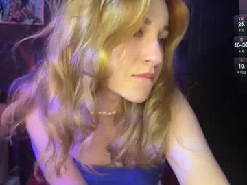 Freechat zoe__0 on Chaturbate