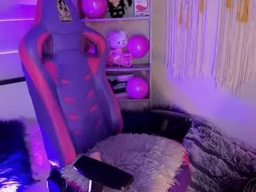 Freechat zoe_skyler on Chaturbate