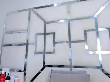 zoeswanx on Chaturbate