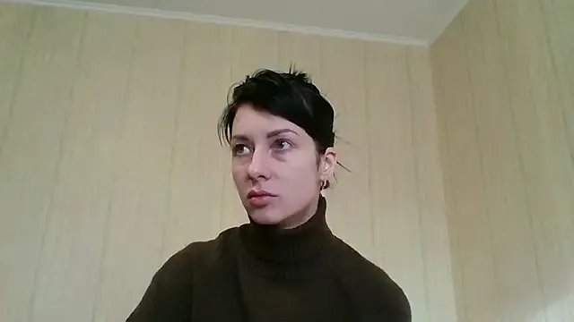 -Crystal- — COMPLETELY NAKED HERE