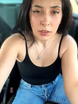 -SquirtSiren- on StripChat