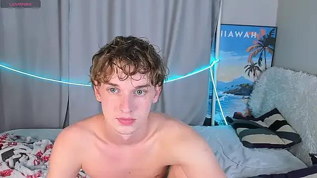 Freechat 4ever_dude on StripChat