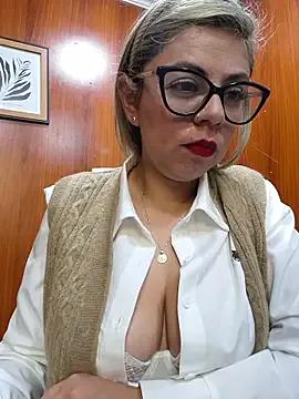 Freechat _Cata-Office1 on StripChat