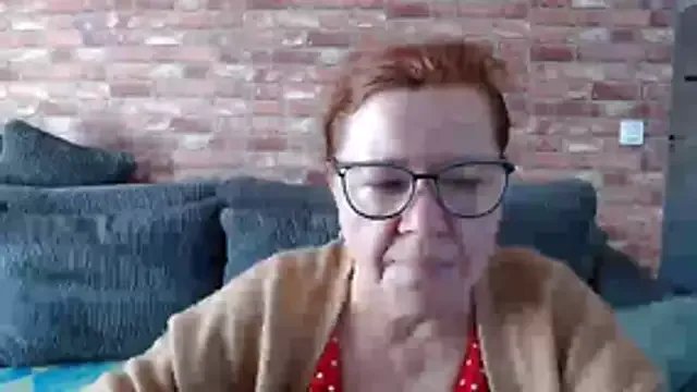 Freechat Adelewildx on StripChat