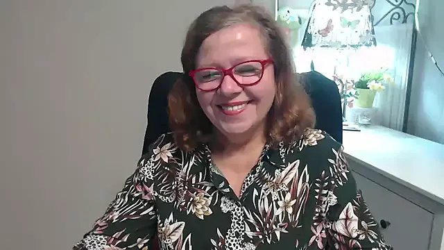 Freechat Adelewildx on StripChat