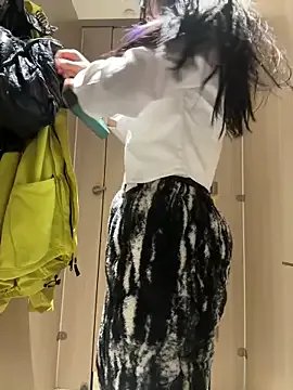 Group AiBanana on StripChat