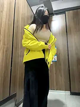 Group AiBanana on StripChat