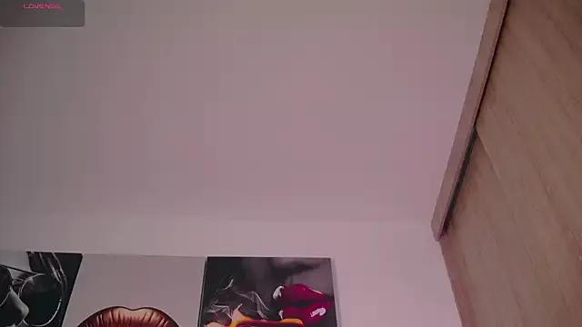 Freechat aidaadams on StripChat