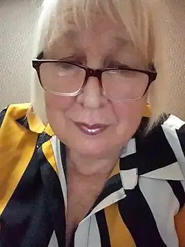 Alexia64231 on StripChat