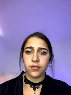 Freechat Alice777_ on StripChat