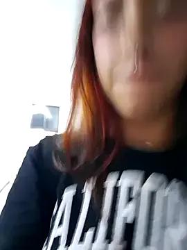 Freechat AliceMrtnz on StripChat