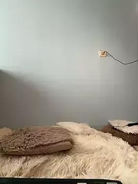 Freechat AlisaDoll444 on StripChat