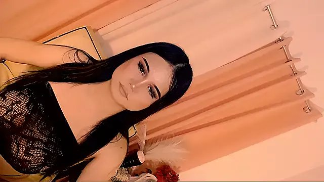 Freechat alisha_klassx on StripChat