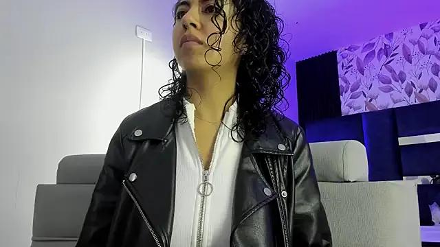 StripChat Amareto_ is Freechat Amareto_ — Put your penis in the midst of my breast