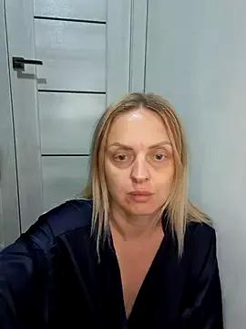 Freechat Ami_Foxy on StripChat