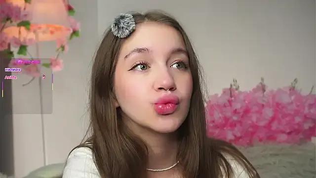 Freechat AmiLewis on StripChat