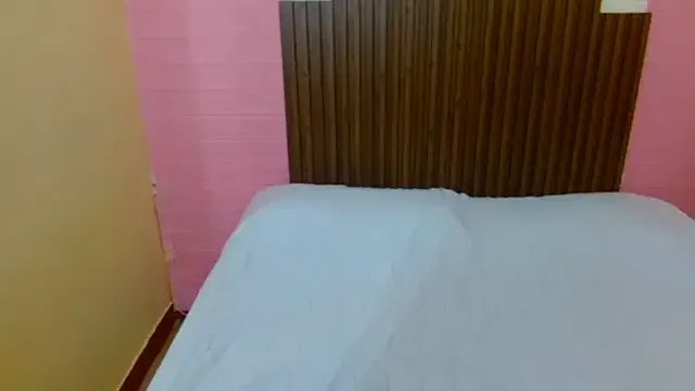 Freechat Amy_Ronan on StripChat