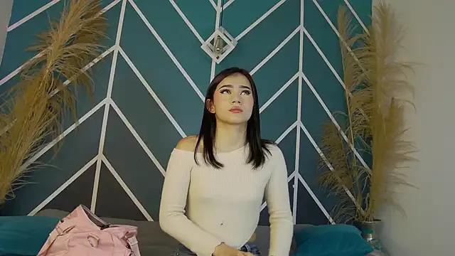 Freechat Arii_moon on StripChat