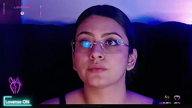 Freechat AspenRuss on StripChat