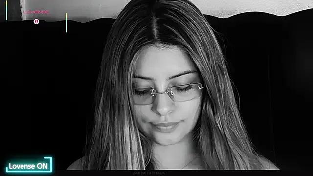 Freechat AspenRuss on StripChat