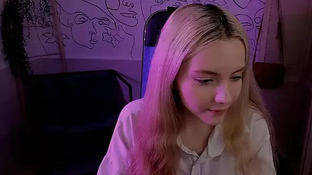 AuroraWrenfield on StripChat