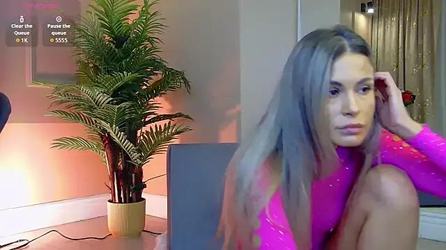 Private Avril_Cyrus on StripChat